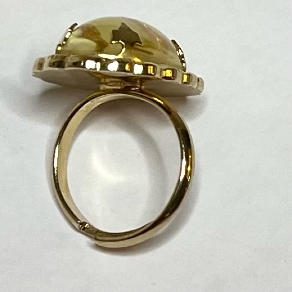 Glass ring, yellow golden foiled swirl, adjustable jewelry - Picture 11 of 11